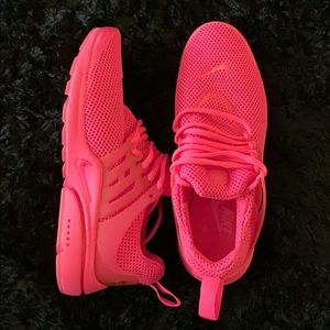 Nike Prestos